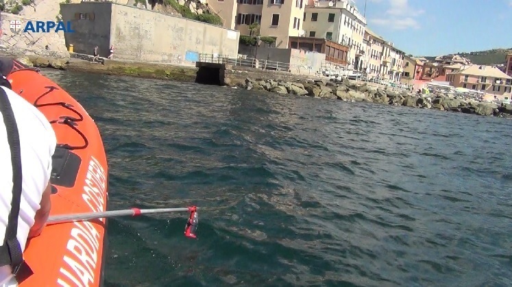 balneazione da gommone jpg
